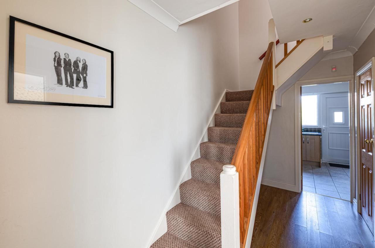 George Harrison'S Former 3Bed Home In Liverpool Speke Εξωτερικό φωτογραφία