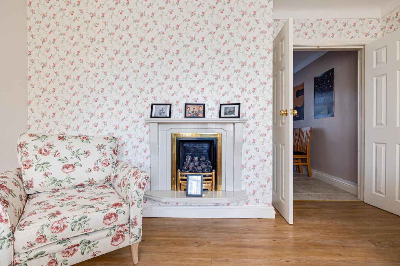 George Harrison'S Former 3Bed Home In Liverpool Speke Εξωτερικό φωτογραφία