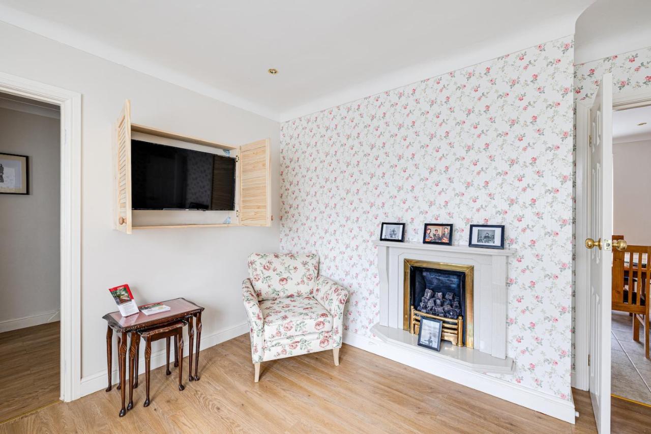 George Harrison'S Former 3Bed Home In Liverpool Speke Εξωτερικό φωτογραφία